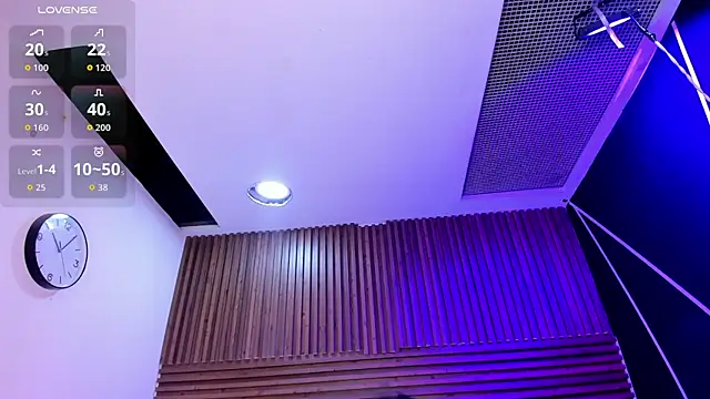 shaden  online show from April 21, 2026, 1:42 am