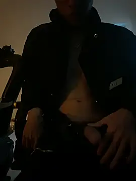 Snapshot of tuncube chatting on February 12, 2026, 3:56 am tuncube online show from February 12, 2026, 3:56 am