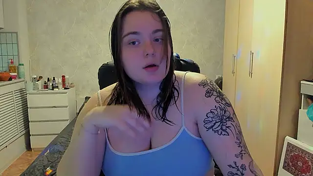 Snapshot of katya_idinax chatting on February 8, 2026, 4:10 pm katya idinax online show from February 8, 2026, 4:10 pm