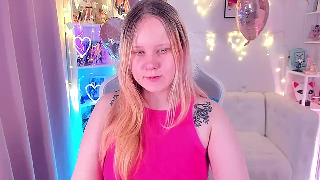 Snapshot of AnnieVibe chatting on February 11, 2026, 5:40 pm AnnieVibe online show from February 11, 2026, 5:40 pm