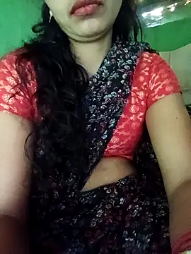 Royal hotti0011 online show from May 13, 2026, 7:39 am