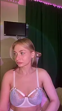 Snapshot of Lissy_Liss chatting on February 19, 2026, 5:47 am Lissy Liss online show from February 19, 2026, 5:47 am