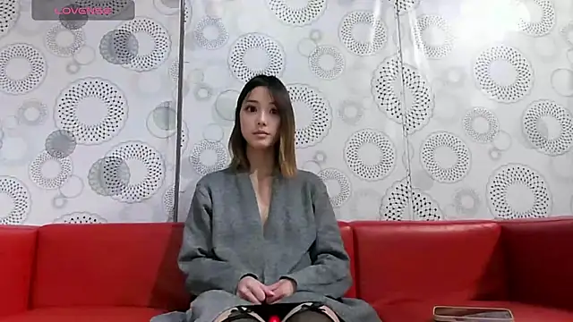 Snapshot of erinaka123 chatting on April 5, 2026, 1:52 pm erinaka123 online show from April 5, 2026, 1:52 pm