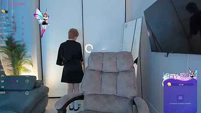 Snapshot of AutumnWhisper chatting on February 10, 2026, 9:08 pm AutumnWhisper online show from February 10, 2026, 9:08 pm