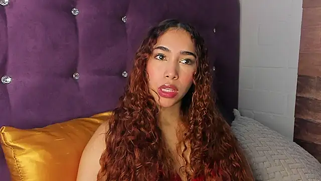 LiaHansson00 online show from July 21, 2026, 5:48 pm