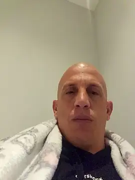 Snapshot of superhotpapi chatting on February 11, 2026, 3:55 am superhotpapi online show from February 11, 2026, 3:55 am