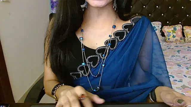 Snapshot of Your_lust143 chatting on July 14, 2026, 12:44 pm Your lust143 online show from July 14, 2026, 12:44 pm