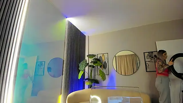 MissObsidian online show from February 15, 2026, 9:11 pm