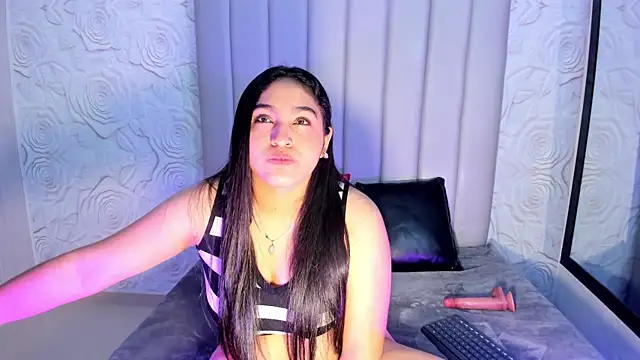 Lya dubois  online show from March 15, 2026, 2:01 pm