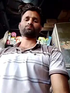 sos-boy online show from February 17, 2026, 9:39 am