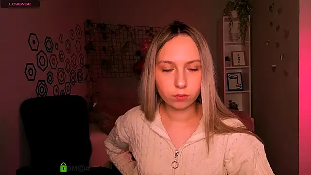 tiffani murr online show from February 25, 2026, 8:07 pm