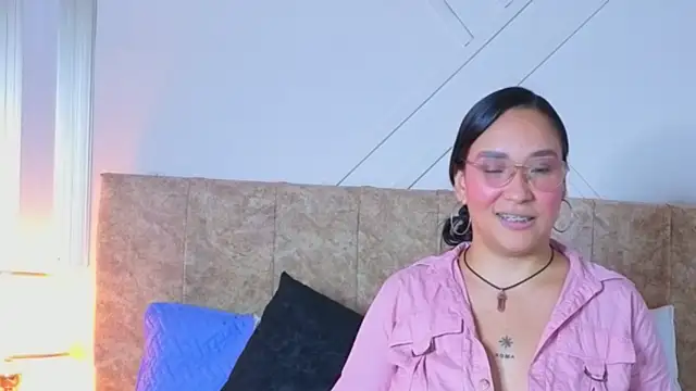 Snapshot of miia_secret_ chatting on February 21, 2026, 7:26 pm miia secret online show from February 21, 2026, 7:26 pm