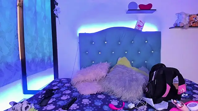 Gemma honey online show from April 8, 2026, 1:44 pm