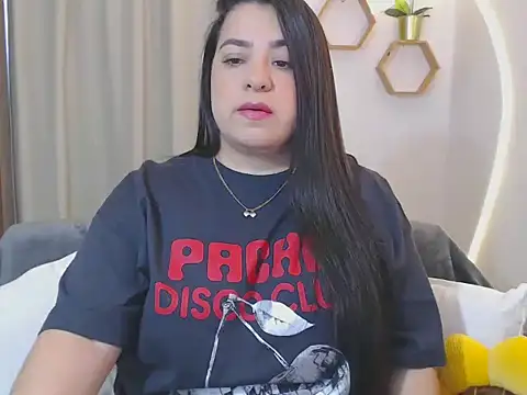 Snapshot of isabum_ chatting on February 3, 2026, 2:00 pm isabum online show from February 3, 2026, 2:00 pm