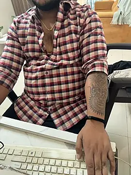 Snapshot of Rah0091 chatting on February 18, 2026, 8:54 am Rah0091 online show from February 18, 2026, 8:54 am