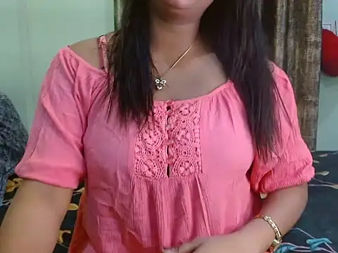 LIZNA 0 online show from April 13, 2026, 6:02 pm