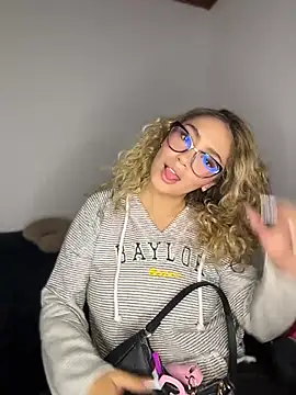 Maddy Beluci online show from July 11, 2026, 12:02 am