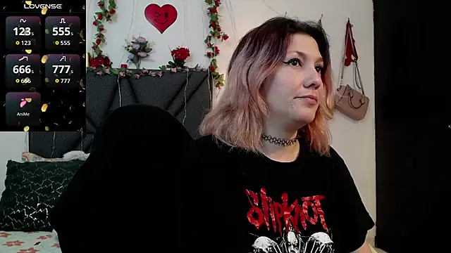 Sharma Amayra online show from April 17, 2026, 8:12 pm