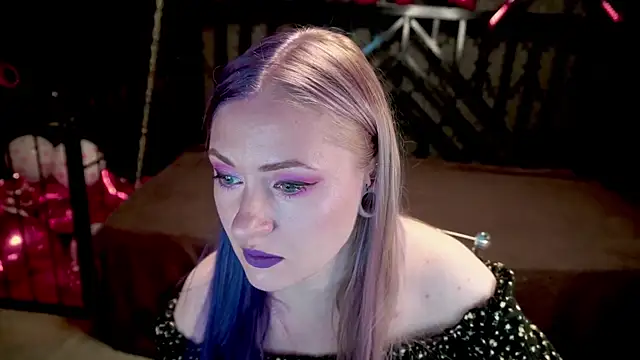 DramaQuenns online show from February 17, 2026, 6:54 am