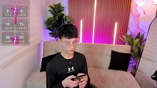 Patrick Howland  online show from March 23, 2026, 3:43 am