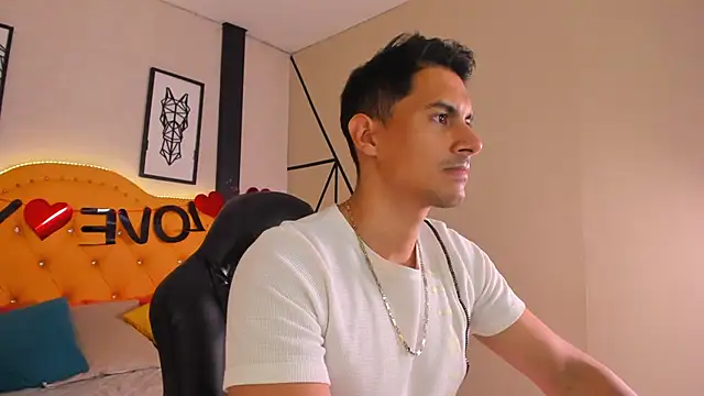 Mike Conors online show from February 17, 2026, 1:35 am