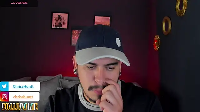 Snapshot of Chriss_Hunt chatting on February 18, 2026, 8:32 am Chriss Hunt online show from February 18, 2026, 8:32 am