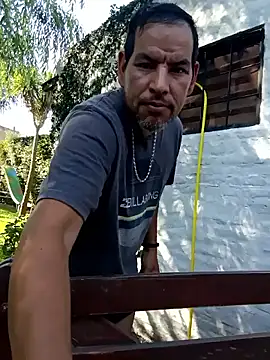 Snapshot of gordorichard chatting on February 12, 2026, 7:42 pm gordorichard online show from February 12, 2026, 7:42 pm