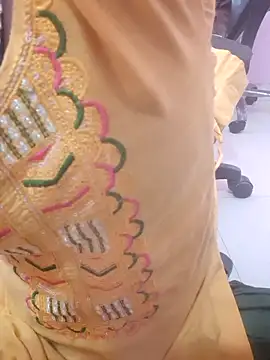 Snapshot of Hot_baby900 chatting on February 14, 2026, 4:42 am Hot baby900 online show from February 14, 2026, 4:42 am