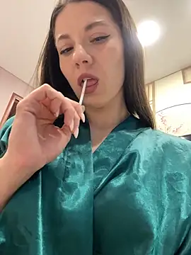 OnlyLeiLa online show from May 21, 2026, 7:21 pm