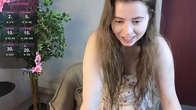 LovingWhisperr online show from March 21, 2026, 8:19 am