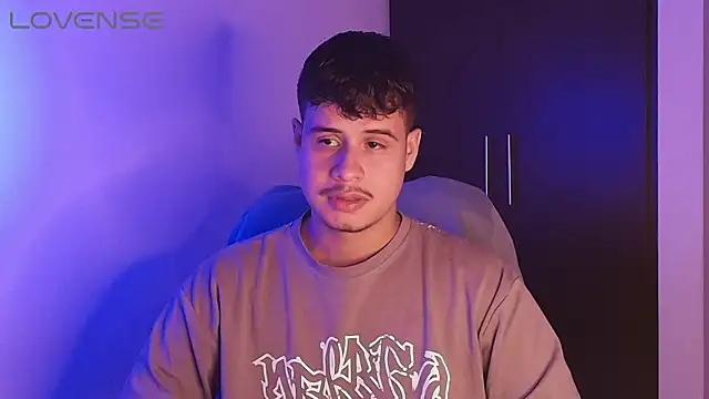 BjornSteel online show from April 9, 2026, 2:44 am