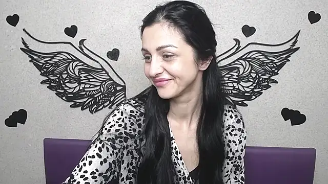 EvaClarkk online show from April 23, 2026, 12:29 pm