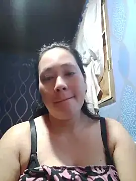 Snapshot of May_Bombs chatting on July 11, 2026, 10:00 pm May Bombs online show from July 11, 2026, 10:00 pm