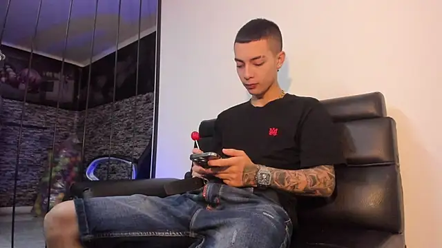 Dereck Boy  online show from March 31, 2026, 3:19 am