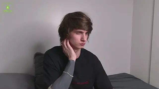 HoogWilder online show from April 12, 2026, 8:14 pm