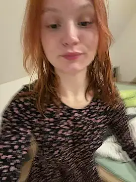 mad girlygirl online show from February 8, 2026, 8:12 pm