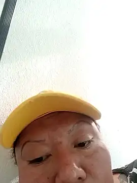 Snapshot of perrit17 chatting on February 21, 2026, 4:41 pm perrit17 online show from February 21, 2026, 4:41 pm