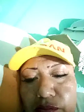 perrit17 online show from April 17, 2026, 8:45 pm