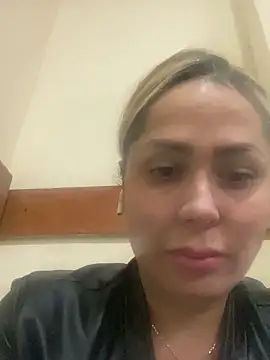 Angelicalove07 online show from February 11, 2026, 11:43 pm