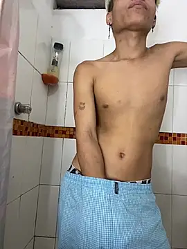 MaxyRyan online show from February 23, 2026, 6:00 am