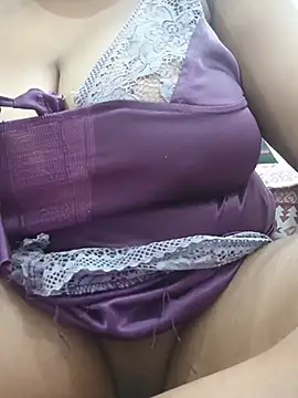 JOYAPARVEEN online show from July 28, 2026, 7:39 pm