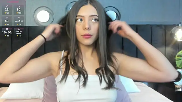 Sophi rae online show from February 17, 2026, 8:15 pm