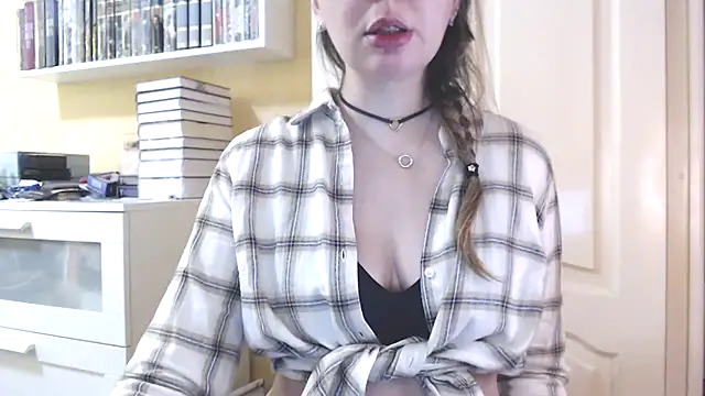 Snapshot of Tasiya chatting on February 18, 2026, 10:11 am Tasiya online show from February 18, 2026, 10:11 am