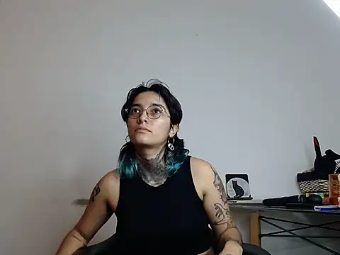 Snapshot of Ivyravens chatting on February 6, 2026, 11:19 pm Ivyravens online show from February 6, 2026, 11:19 pm