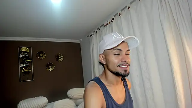 Snapshot of neyder_sanz chatting on February 13, 2026, 12:01 pm neyder sanz online show from February 13, 2026, 12:01 pm