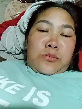 Snapshot of bongtuyet11 chatting on February 28, 2026, 2:29 pm bongtuyet11 online show from February 28, 2026, 2:29 pm