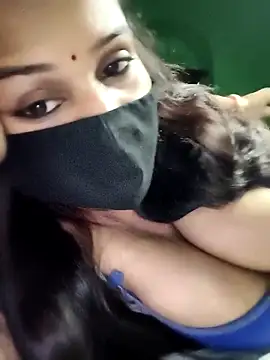 V-Hot-Suity online show from April 4, 2026, 11:35 pm