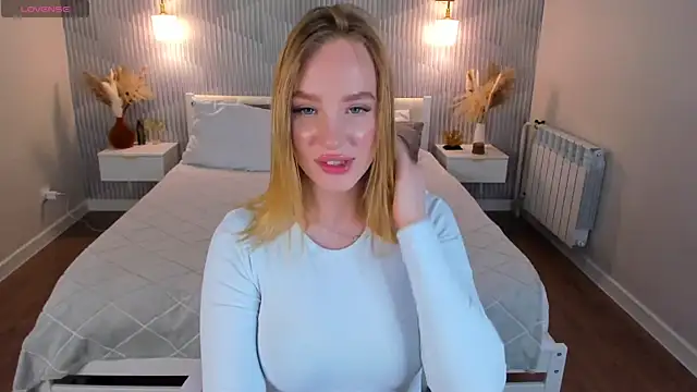 Snapshot of DaraLex_ chatting on February 9, 2026, 8:18 am DaraLex online show from February 9, 2026, 8:18 am