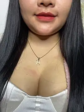 Violet pusy online show from March 9, 2026, 8:02 pm