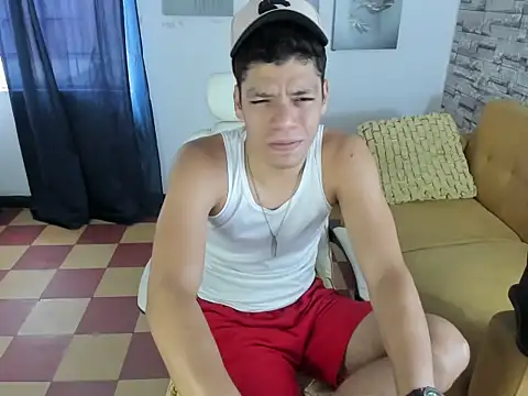 Andres sant  online show from March 22, 2026, 9:51 pm